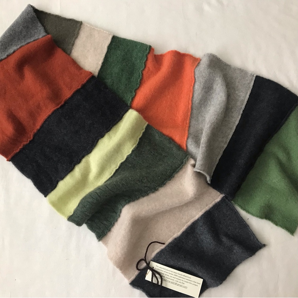 Cashmere gender neutral scarf